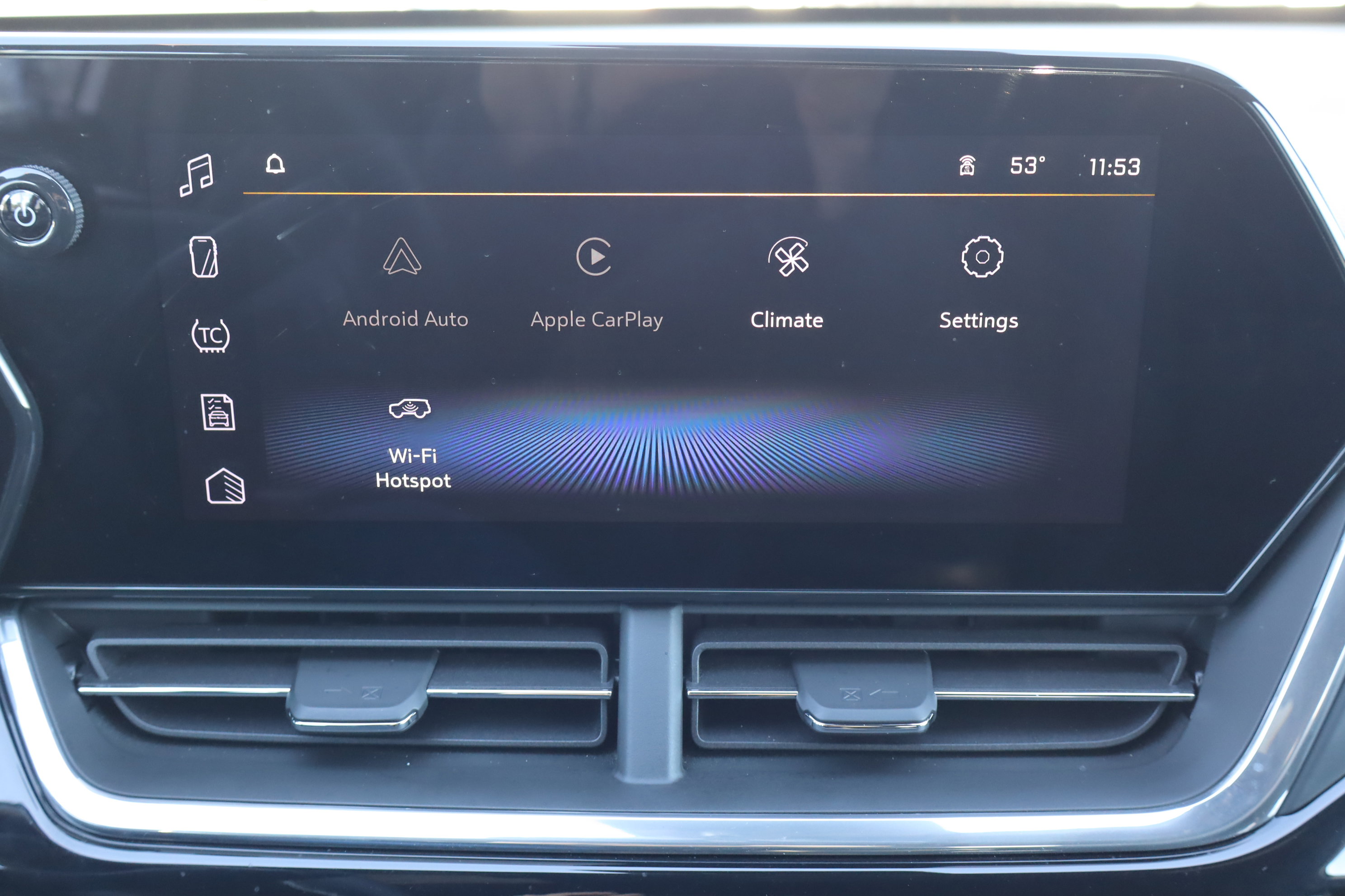 Certified 2024 Chevrolet Trax RS w/ Driver Confidence Package image 26