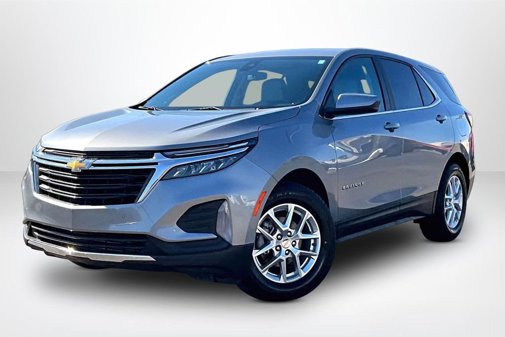 Used 2024 Chevrolet Equinox LT image 3