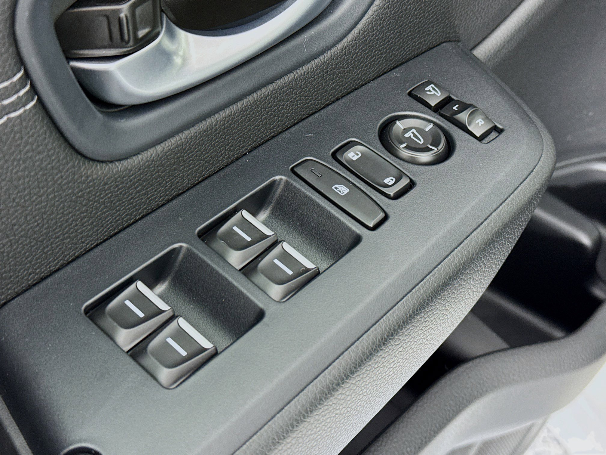 New 2026 Honda Pilot Touring image 18