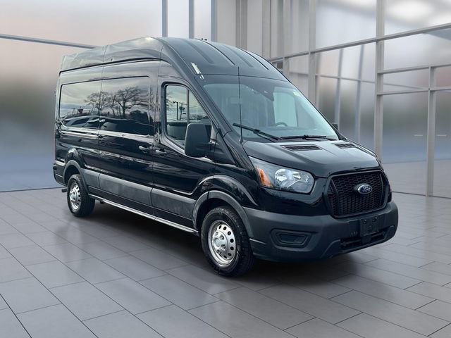 Used 2024 Ford Transit 250 148 High Roof AWD image 9