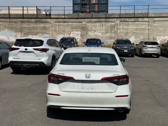 Used 2024 Honda Civic Sport image 5