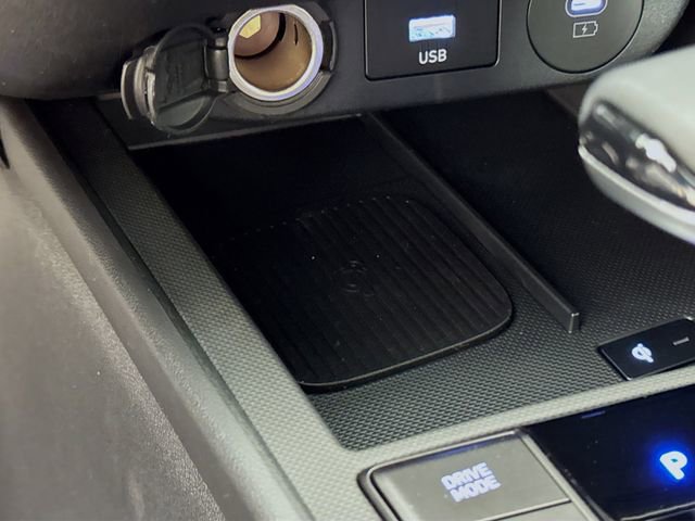 New 2025 Hyundai Elantra SEL image 31