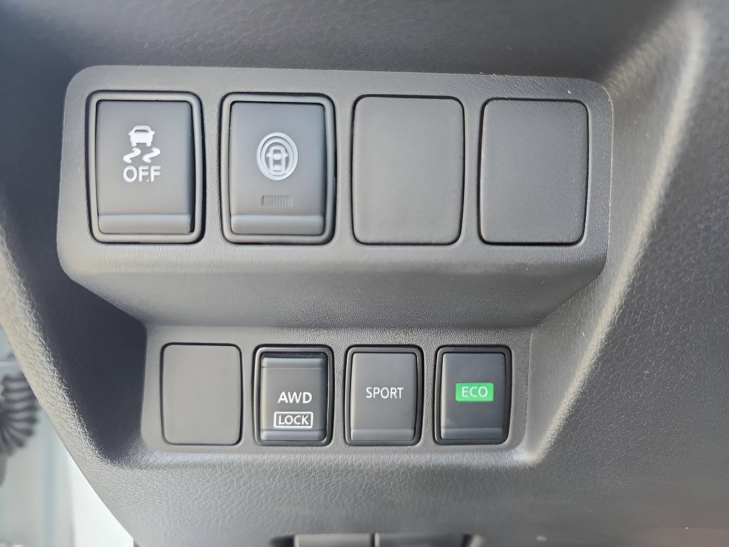 Used 2022 Nissan Rogue Sport S AWD/4WD image 14