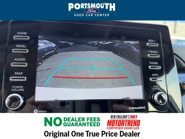 Used 2024 Toyota Camry SE image 8