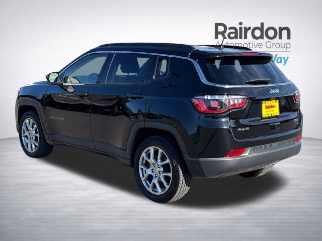Used 2022 Jeep Compass Latitude AWD/4WD image 5
