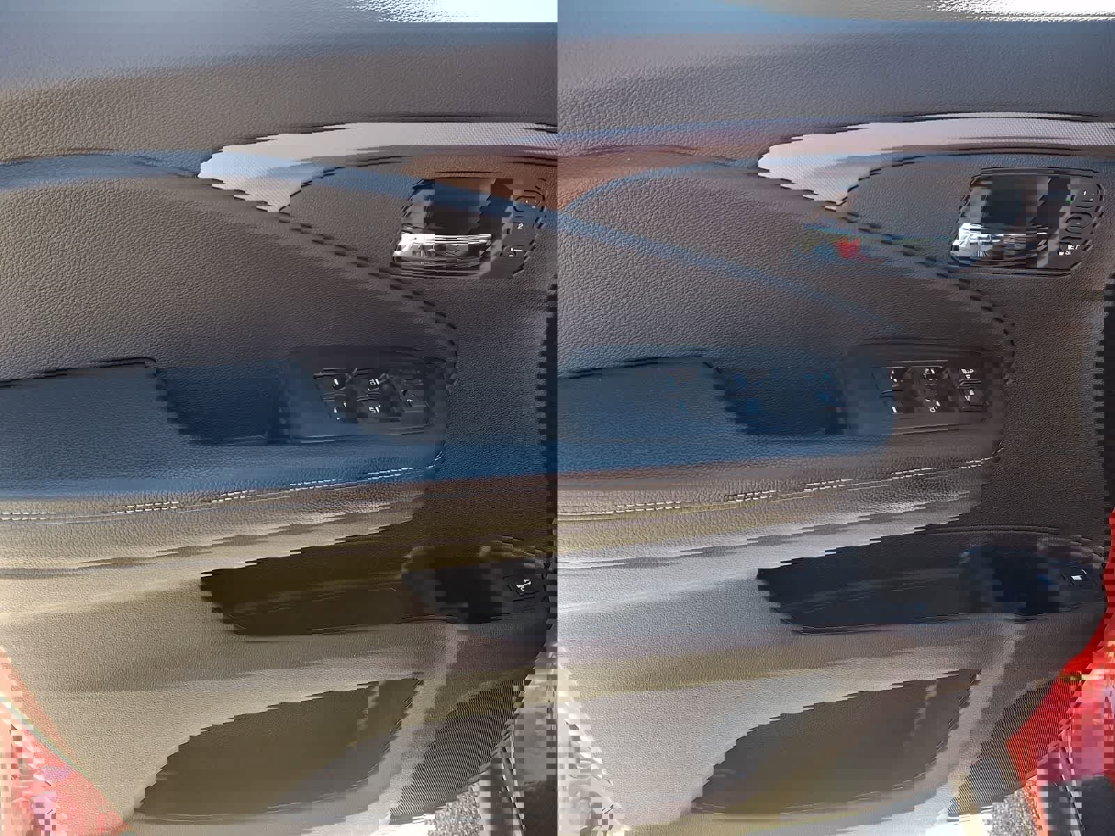 Used 2023 Honda Ridgeline RTL image 12