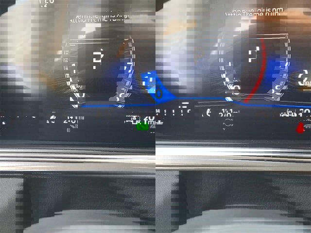 Certified 2025 Volkswagen Taos SE image 20