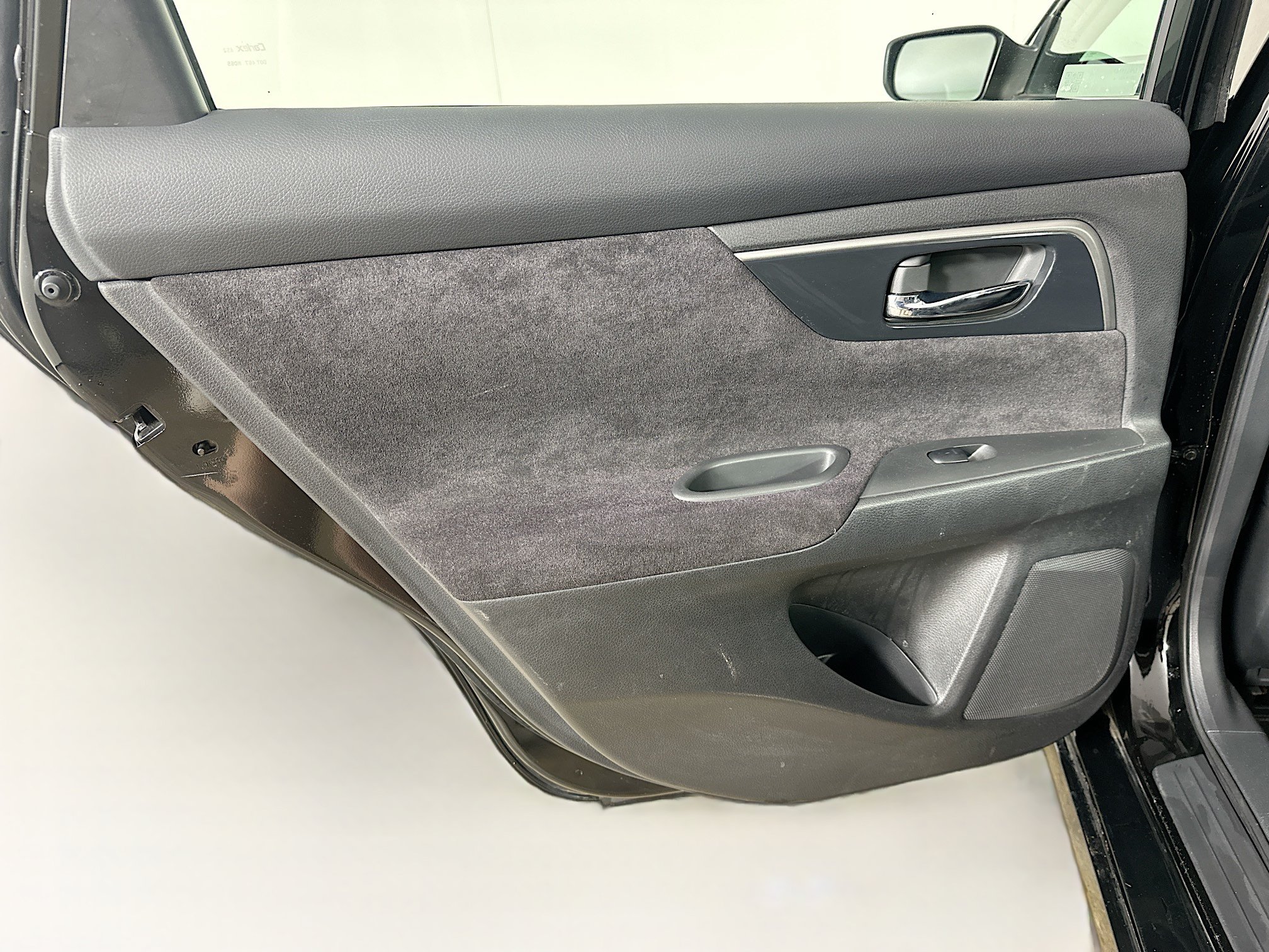 Used 2013 Nissan Altima 2.5 S FWD image 24