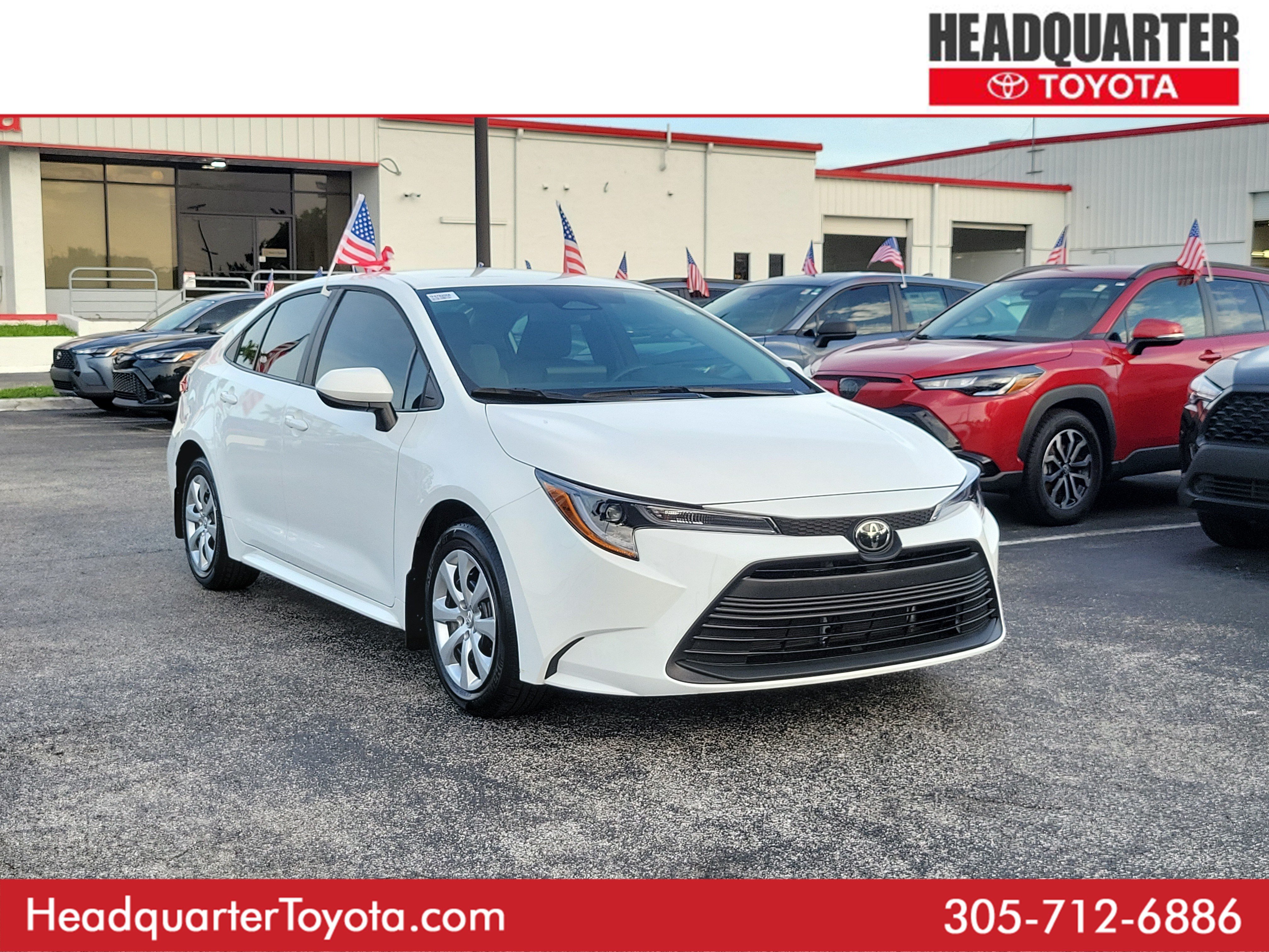 Used 2025 Toyota Corolla LE FWD image 1