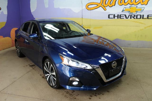 Used 2022 Nissan Altima 2.5 Platinum AWD/4WD image 4