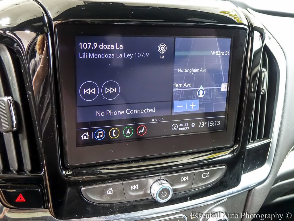 Used 2023 Chevrolet Traverse LT w/ LT Premium Package AWD/4WD image 16