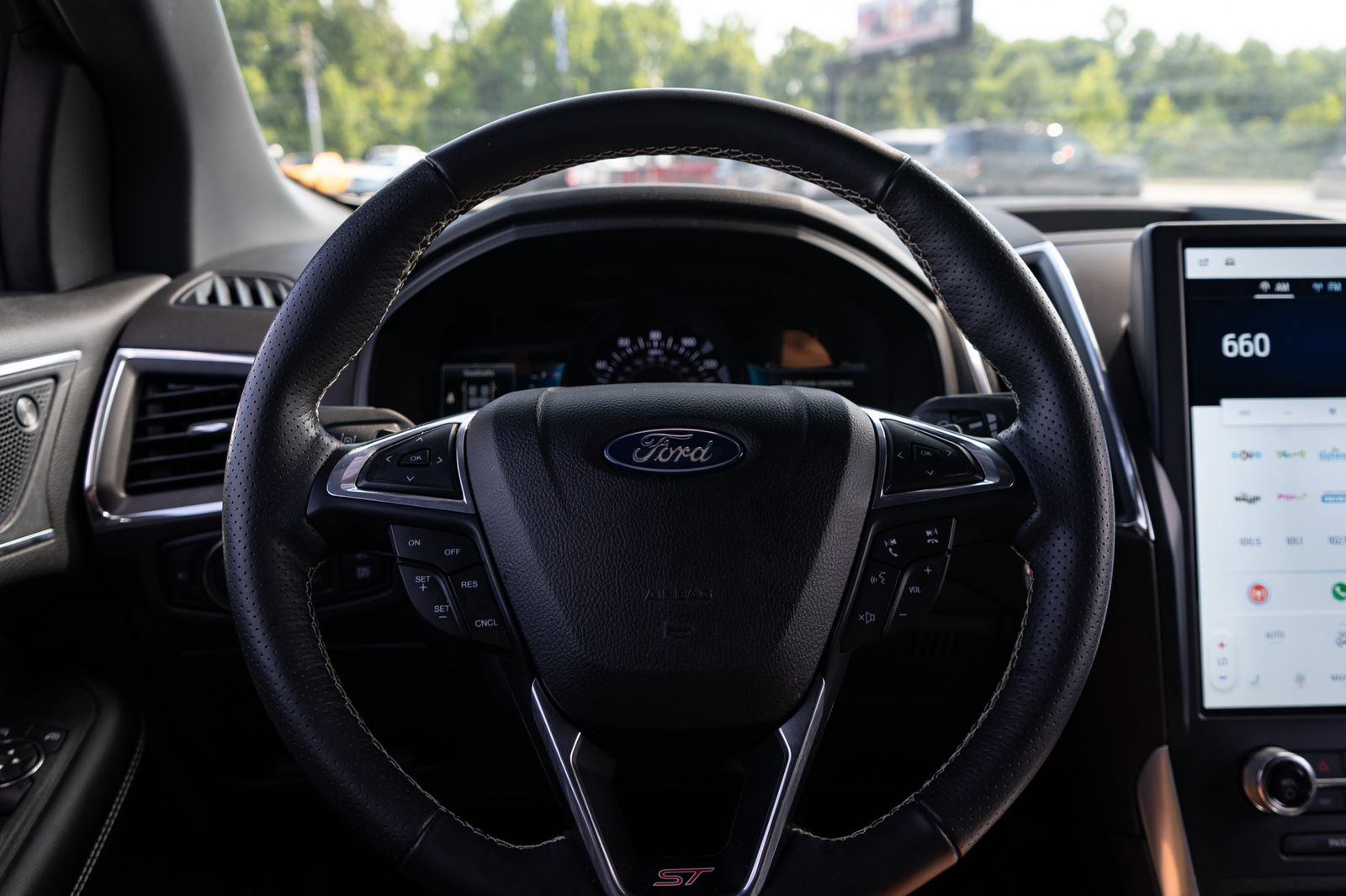 Used 2023 Ford Edge ST AWD/4WD image 28
