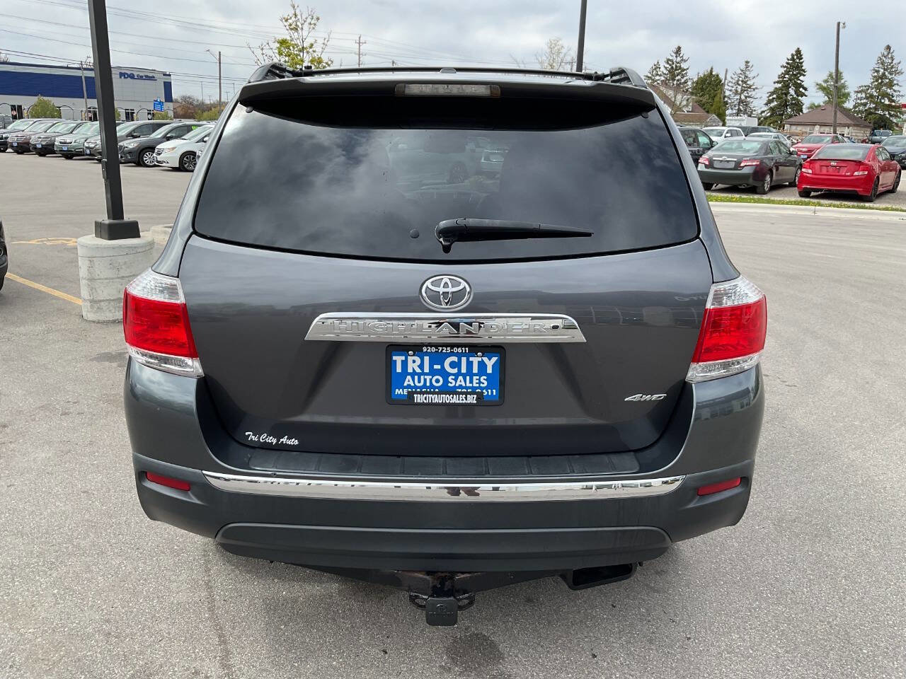 Used 2012 Toyota Highlander Limited w/ Tow Pkg AWD/4WD image 6