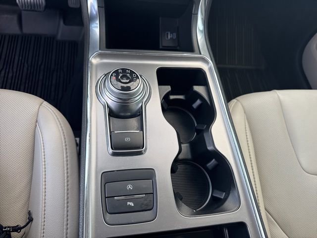 Used 2022 Ford Edge Titanium w/ Equipment Group 301A image 25