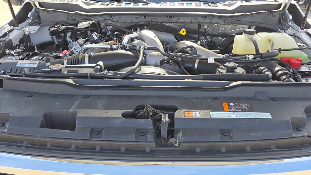 Used 2024 Ford F350 Lariat w/ Chrome Package image 11
