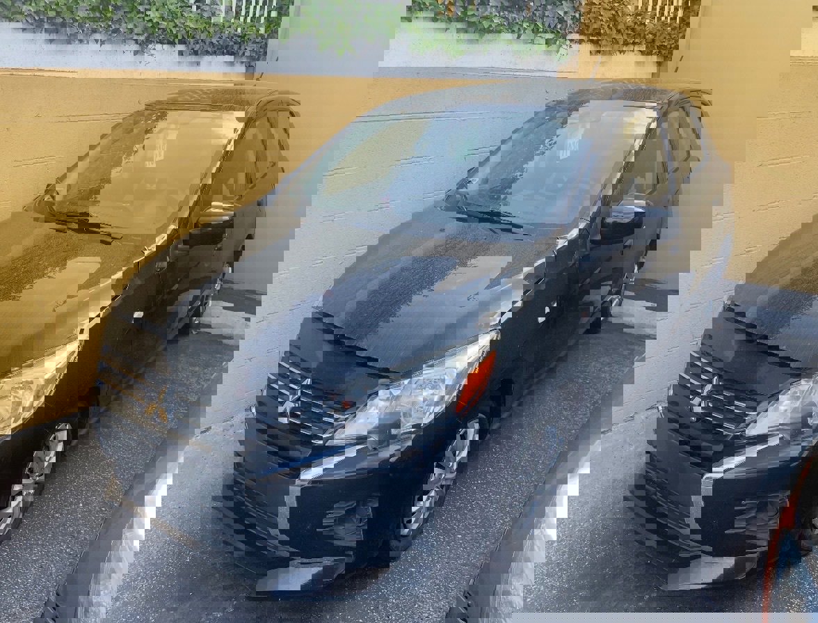 Used 2021 Mitsubishi Mirage ES image 1