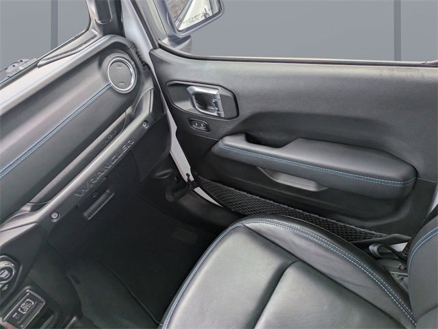 Used 2023 Jeep Wrangler Unlimited Rubicon 4xe w/ Steel Bumper Group image 16