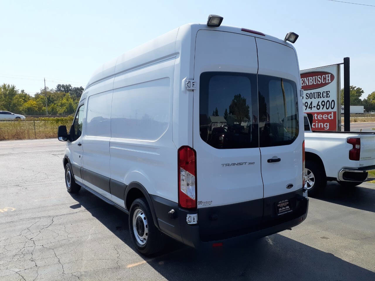 Used 2017 Ford Transit 350 148 High Roof image 9