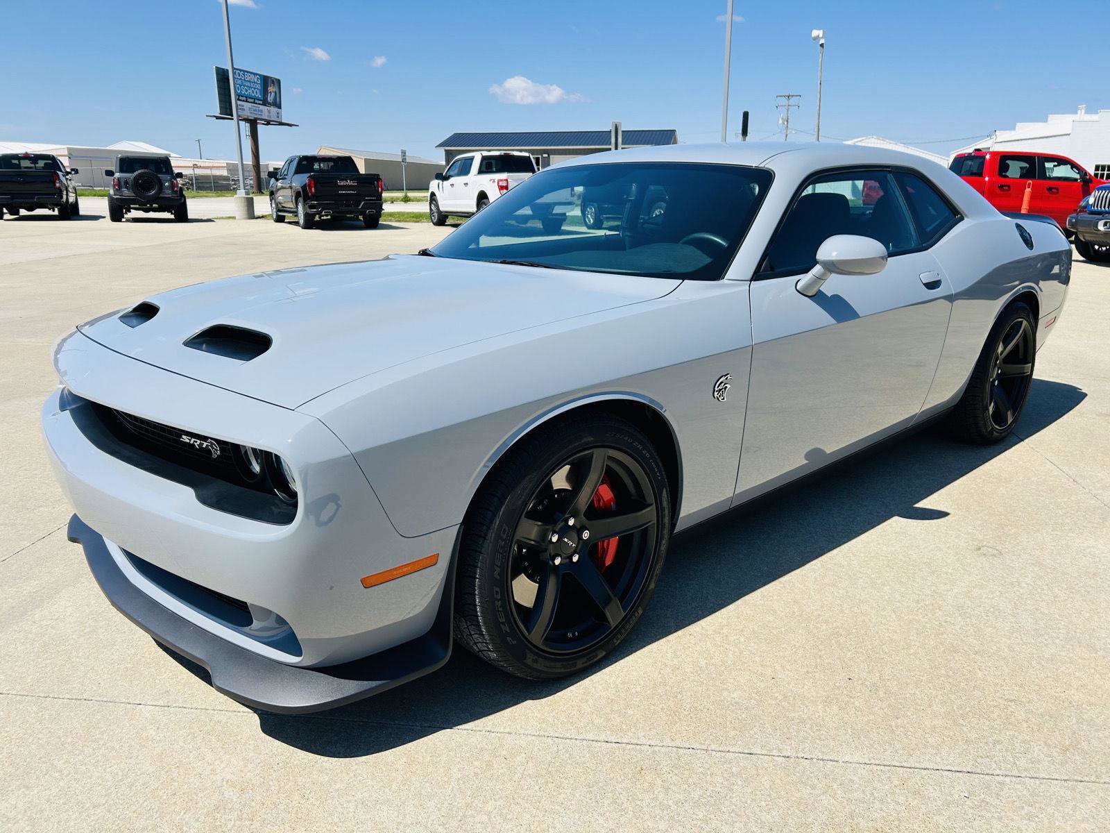 Used 2021 Dodge Challenger SRT Hellcat RWD image 29