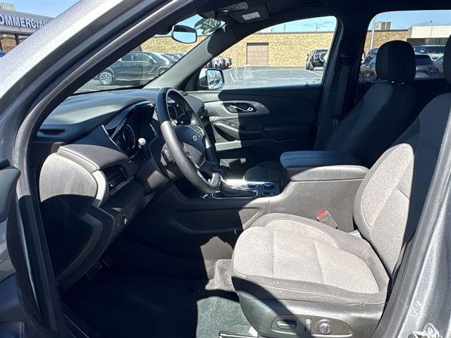 Certified 2023 Chevrolet Traverse LT image 18