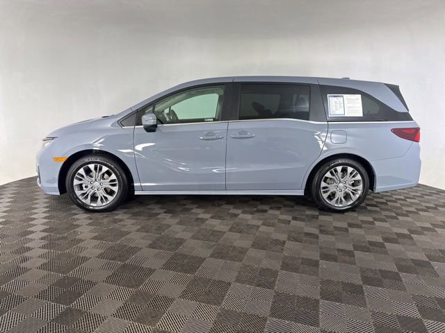 Certified 2026 Honda Odyssey Touring image 6