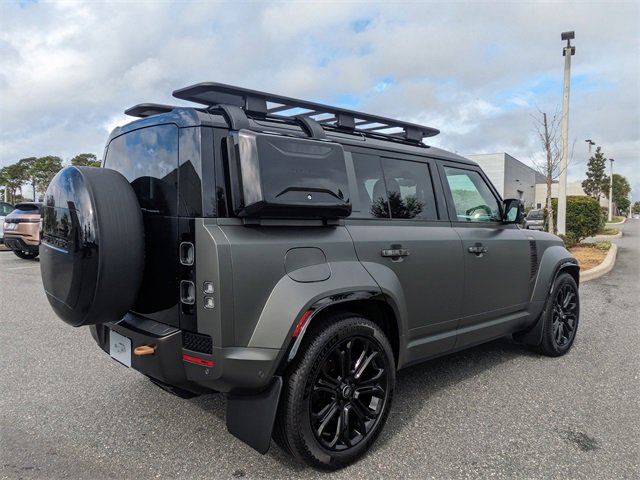 New 2025 Land Rover Defender 110 image 2