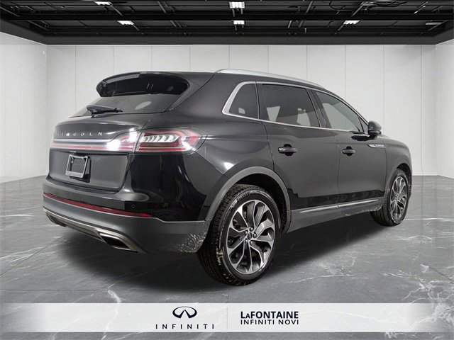 Used 2021 Lincoln Nautilus Reserve image 5