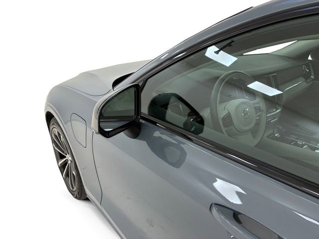 Used 2023 Volvo S60 T8 Plus image 10