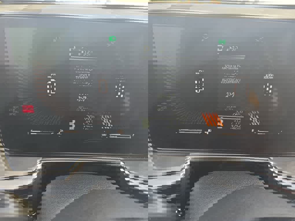 Used 2024 Kia Sorento S image 21