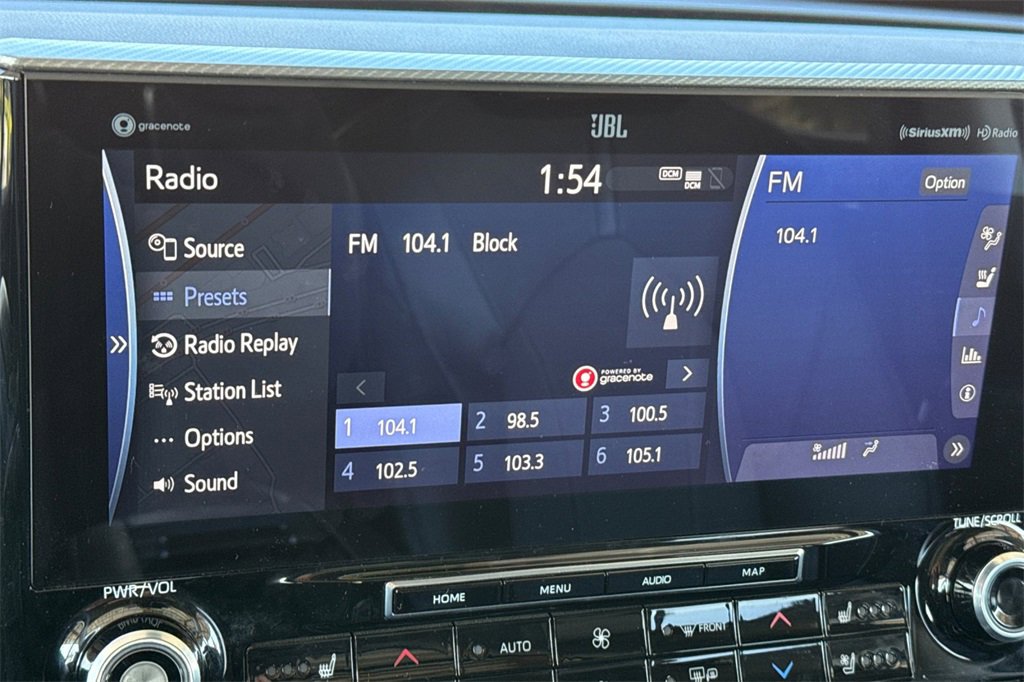 Used 2022 Toyota Highlander Platinum image 28