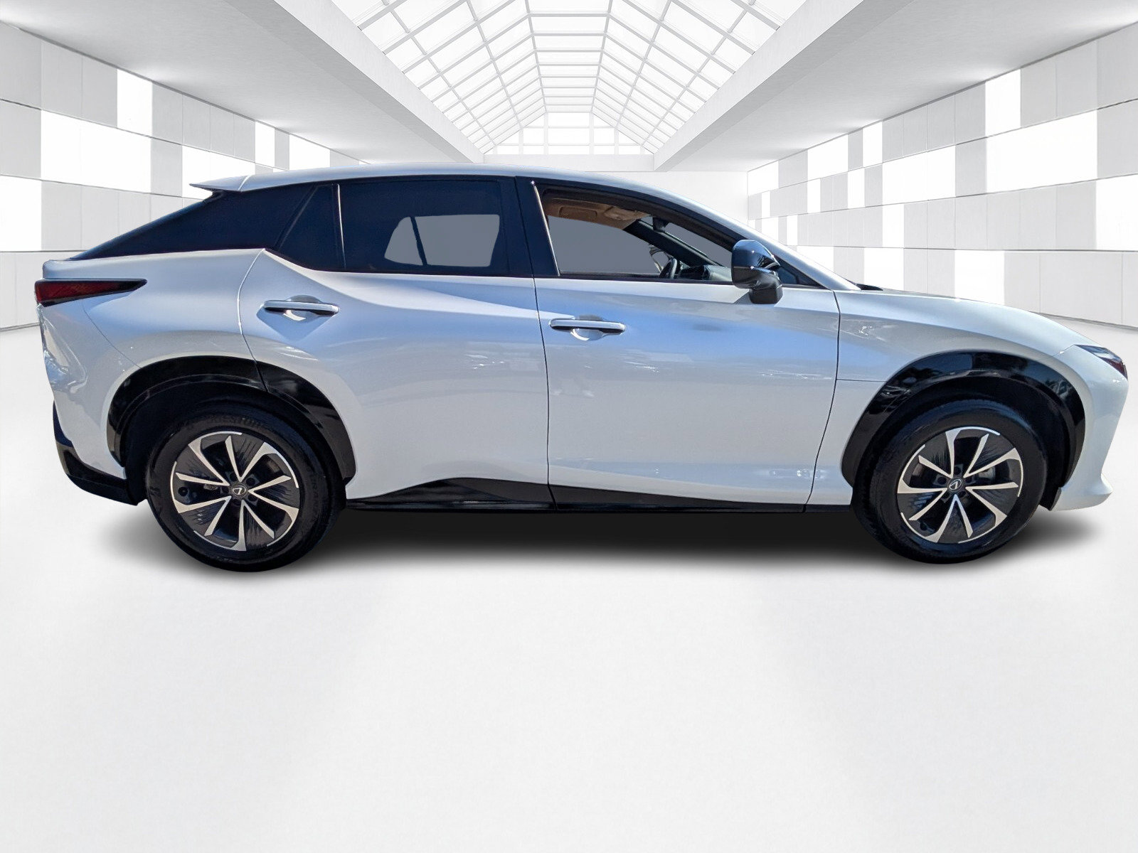 Used 2024 Lexus RZ 300e Premium image 8