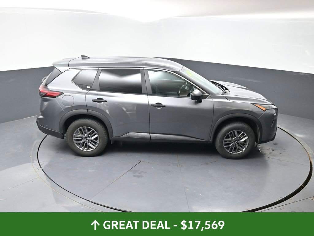Used 2024 Nissan Rogue S FWD image 39