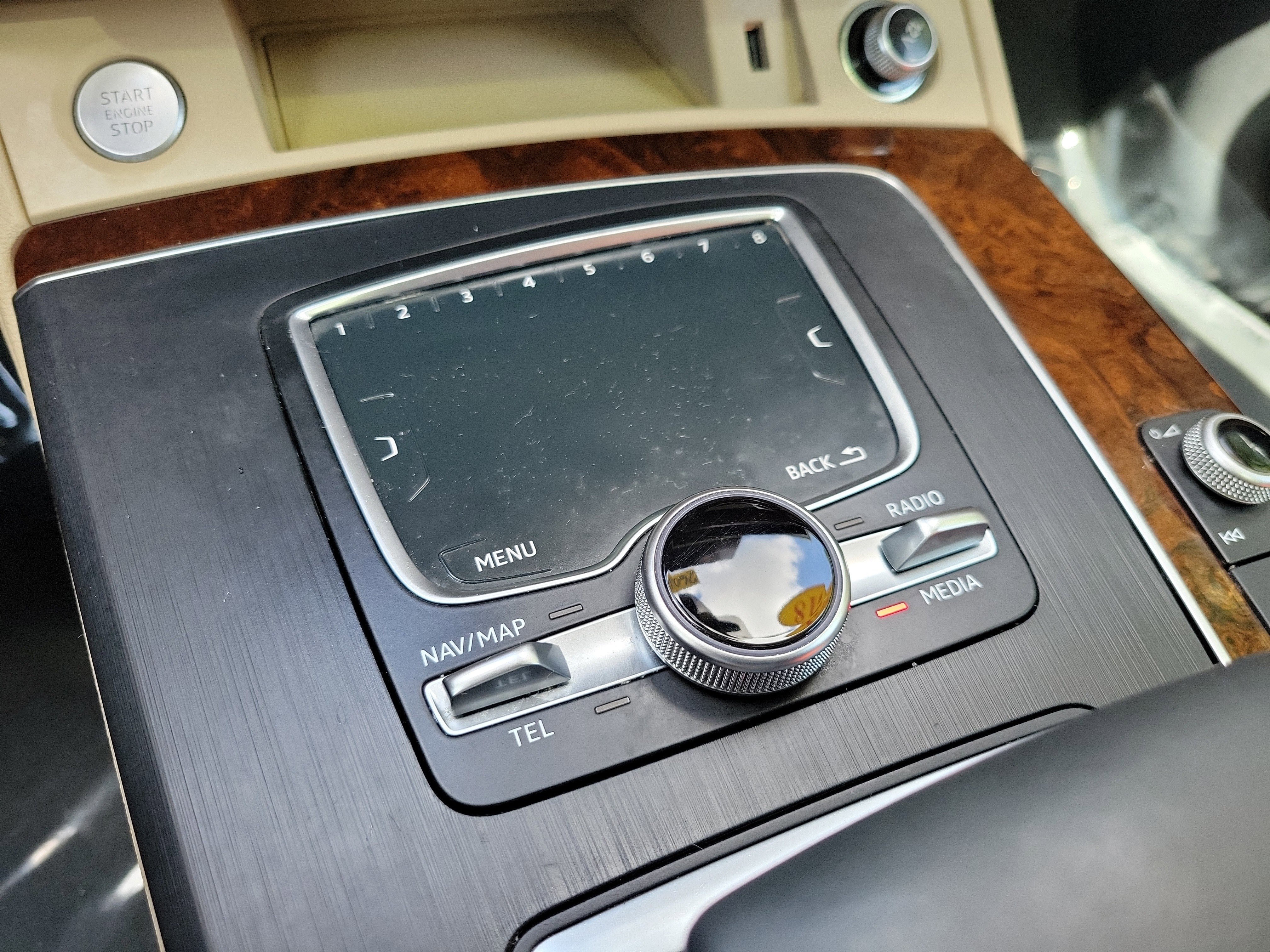 Used 2018 Audi Q5 2.0T Premium Plus w/ Premium Plus Package image 27