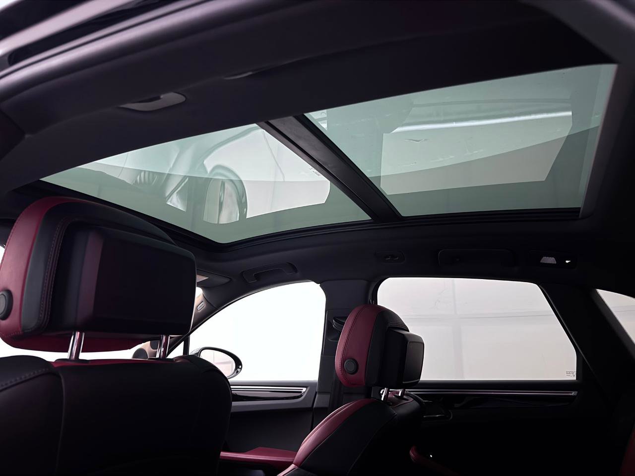 Used 2018 Porsche Macan GTS image 27