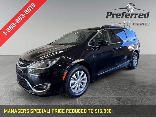 Used 2019 Chrysler Pacifica Touring-L FWD image 12