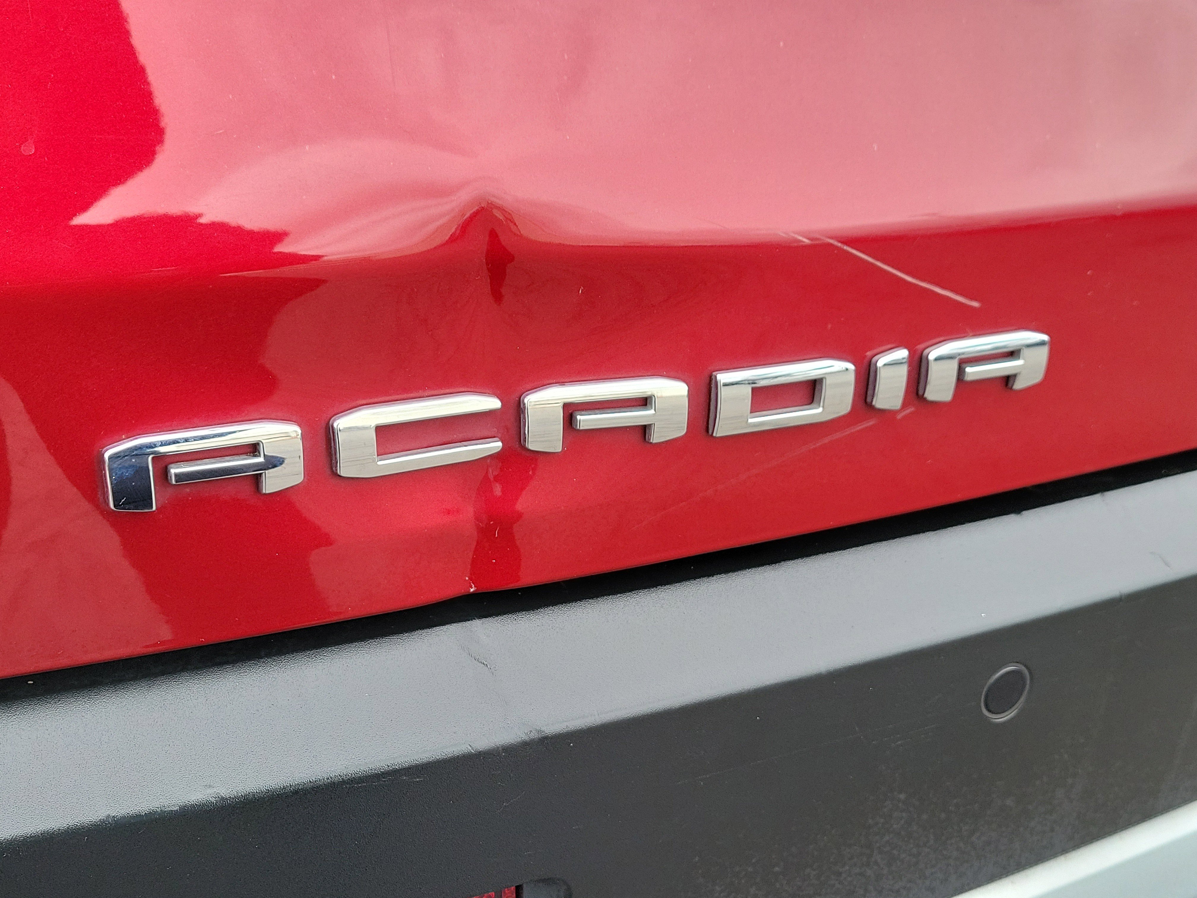 Used 2020 GMC Acadia SLE image 7