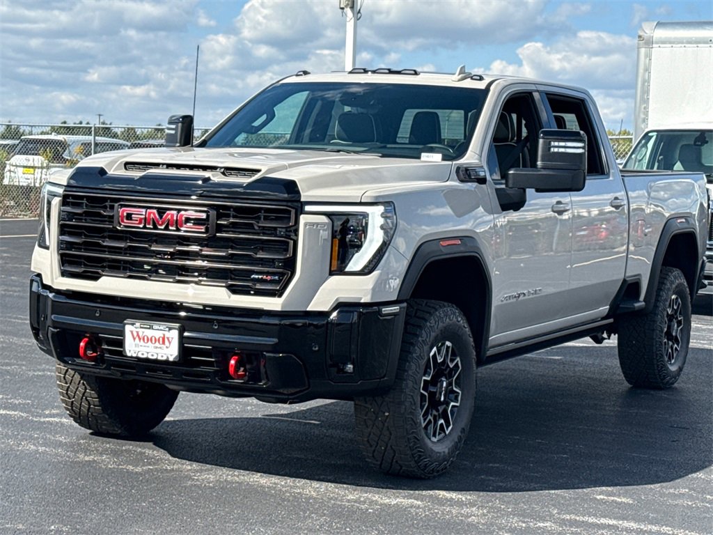 New 2026 GMC Sierra 2500 AT4X image 4