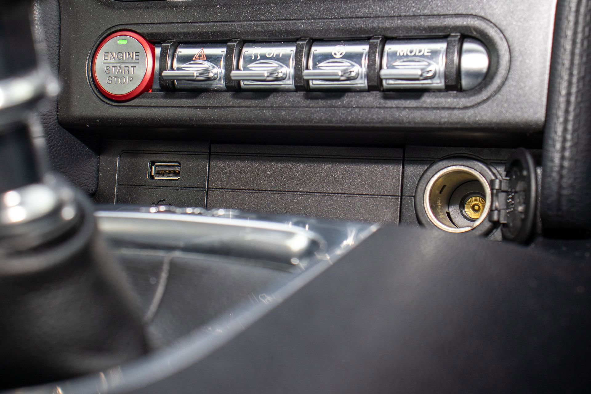 Used 2019 Ford Mustang Premium w/ Ecoboost Performance Package image 20