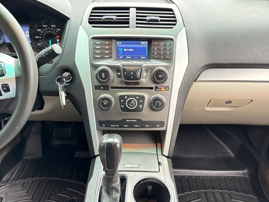Used 2015 Ford Explorer FWD image 23