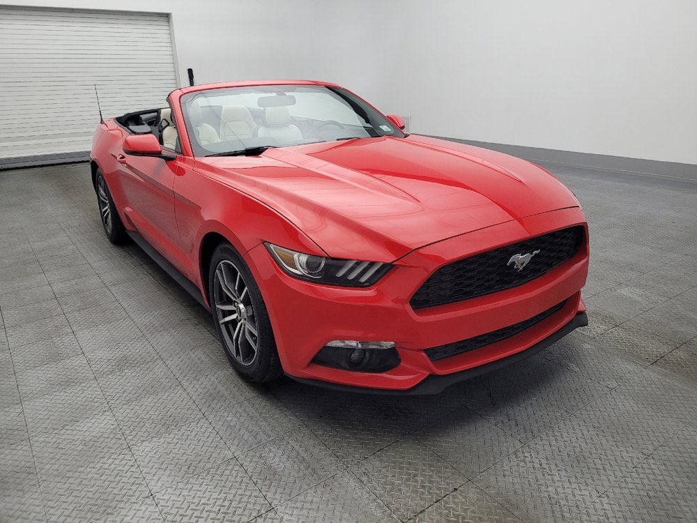 Used 2017 Ford Mustang Premium image 13