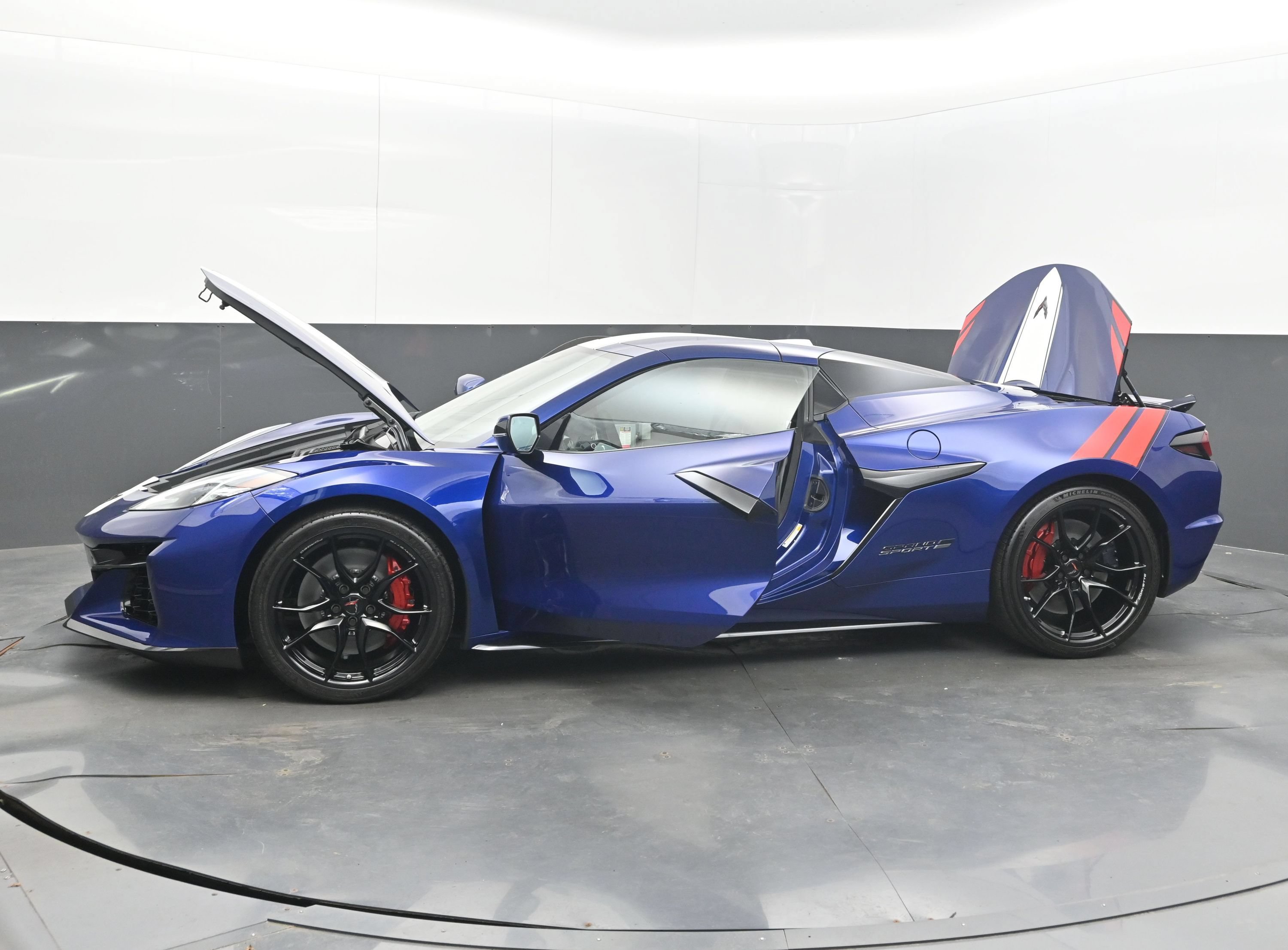 New 2027 Chevrolet Corvette Grand Sport RWD image 44