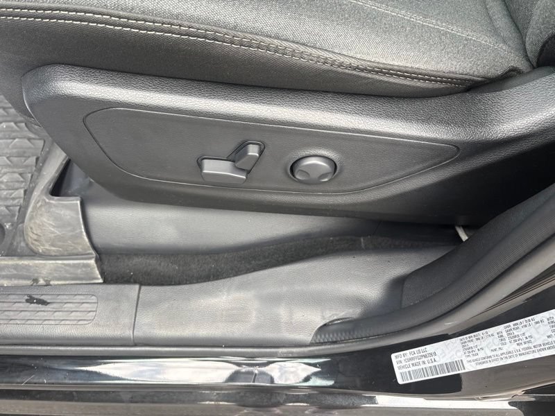Used 2023 RAM 1500 Big Horn AWD/4WD image 24