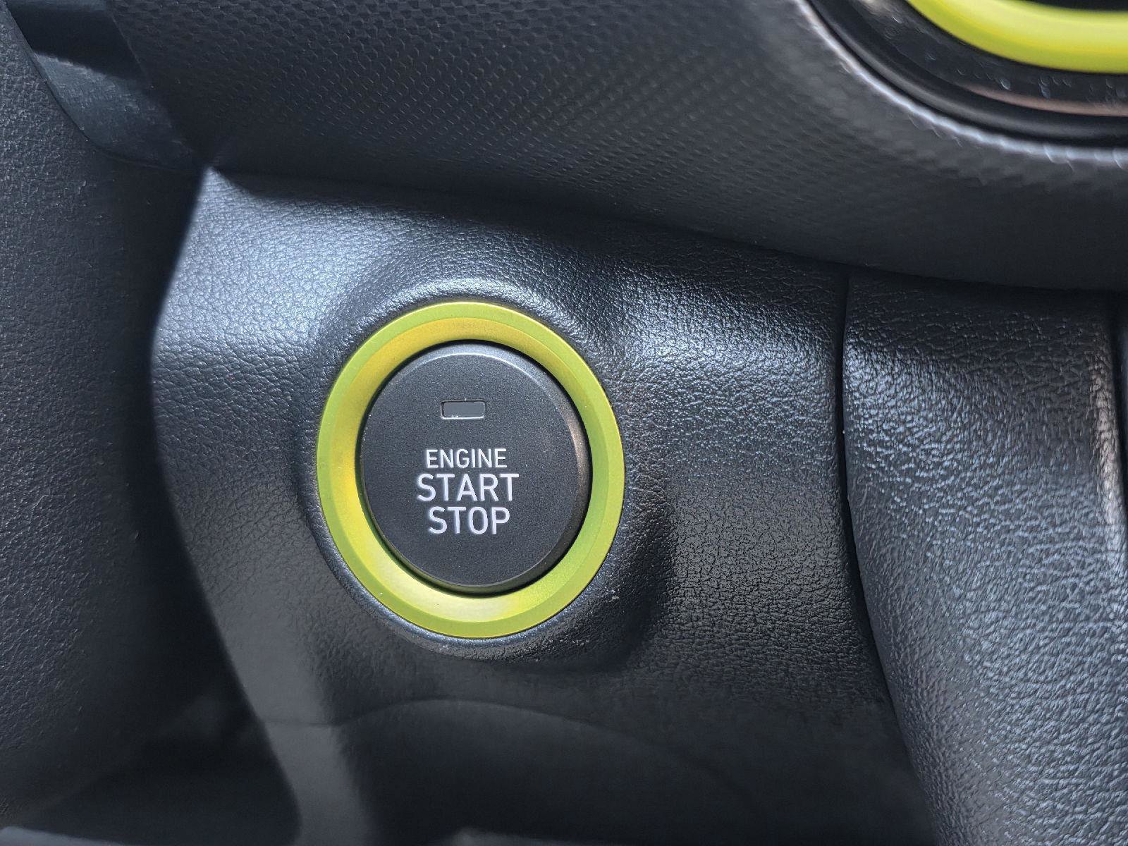 Used 2018 Hyundai Kona Limited image 15