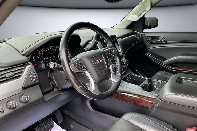 Used 2019 GMC Yukon SLT AWD/4WD image 17