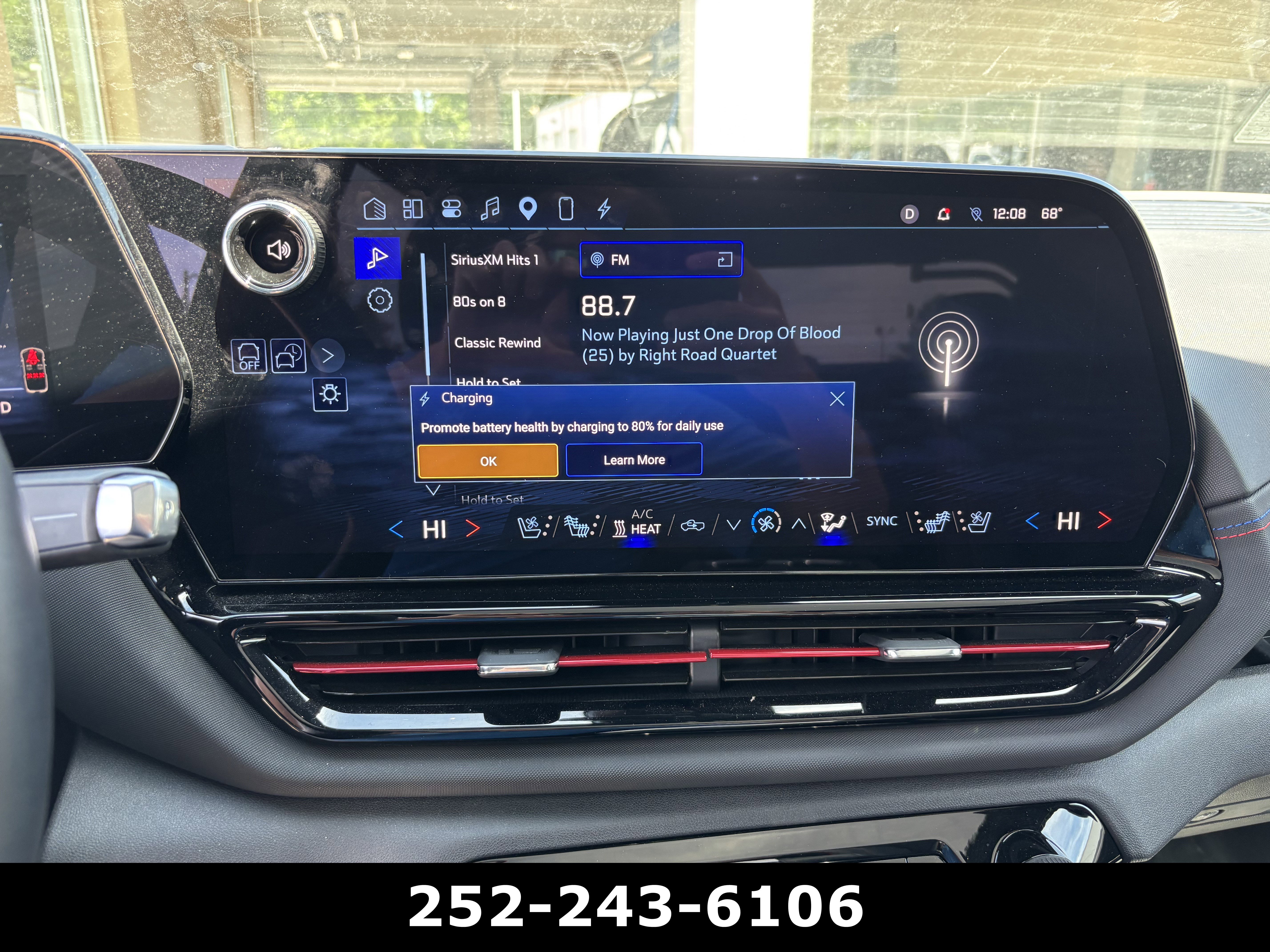 Used 2025 Chevrolet Silverado EV RST AWD/4WD image 13