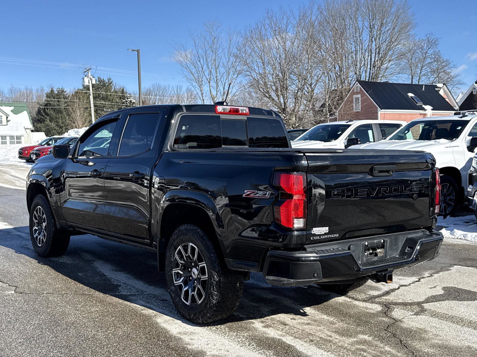 Used 2023 Chevrolet Colorado Z71 w/ Z71 Convenience Package 2 image 12