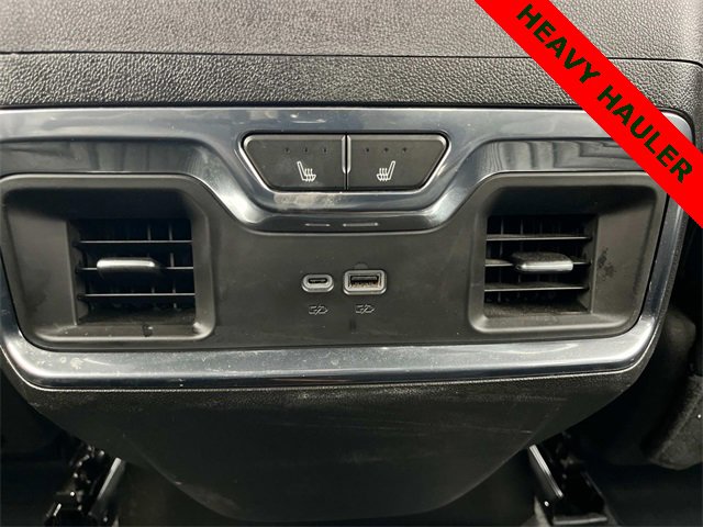 Used 2024 Chevrolet Silverado 3500 High Country w/ High Country Premium Package image 7