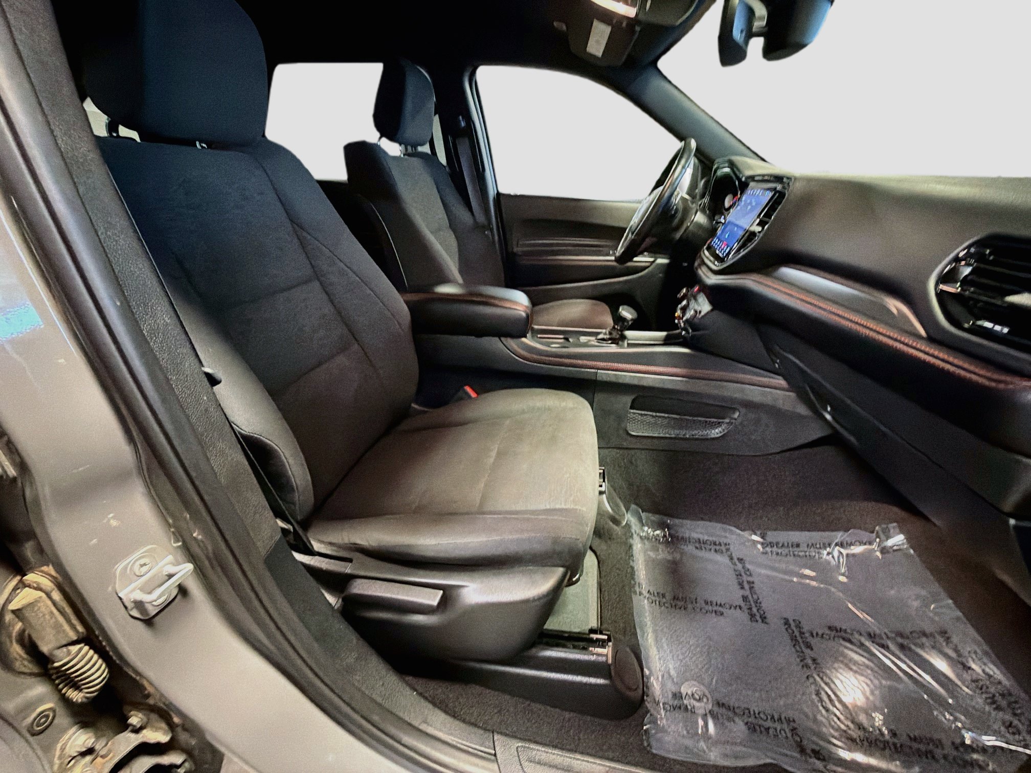 Used 2025 Dodge Durango GT AWD/4WD image 32
