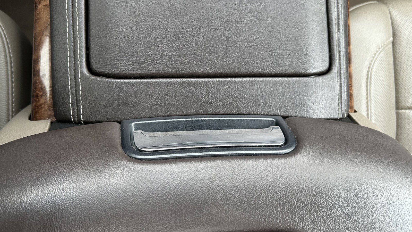 Used 2015 Chevrolet Suburban LTZ w/ Max Trailering Package image 37