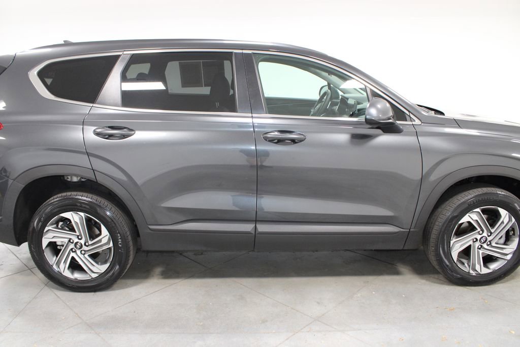 Used 2023 Hyundai Santa Fe SE AWD/4WD image 9